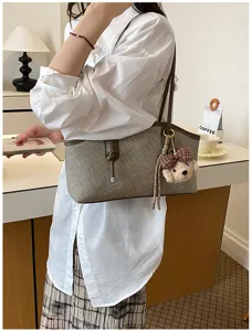 Schicke koreanische Kontrastfarbe Schultertasche fuer Damen, elegante Freizeit Unterarmtasche.