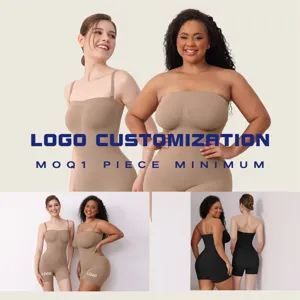 Détails gaine amincissante sans couture, combinaison bandeau modelante, vêtement sport extensible.