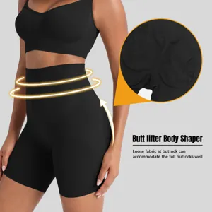 Detalle de faja moldeadora negra de tiro alto con diseño levantaglúteos y tela transpirable.