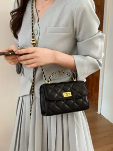 Damen schicke schwarze gesteppte Kette Umhängetasche Frühling Sommer neue trendige kleine Tasche