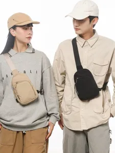Japanischer minimalistischer Umhängetasche Brusttasche für Damen und Herren im Alltag.