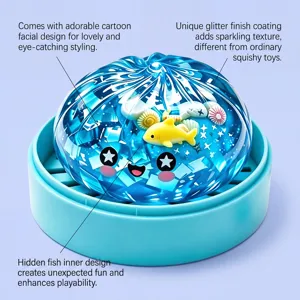 Giocattolo antistress animale marino con finitura glitter e design di pesce nascosto.