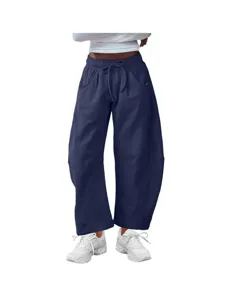 Detailansicht der bequemen Damen Jogginghose mit Kordelzug am Bund und praktischen Seitentaschen.