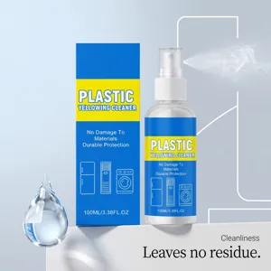 Detailansicht der Sprühflasche für Kunststoffreiniger, 100ml tragbare Reinigungslösung.