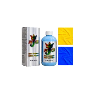 Set di pulizia liquido per lucidatura metalli professionale con panni per la rimozione.
