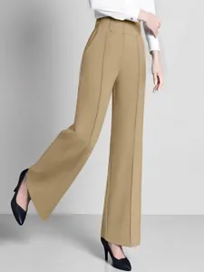 Detailansicht der hochgeschnittenen, weiten Damen-Freizeithose in Khaki mit edlem Fall.