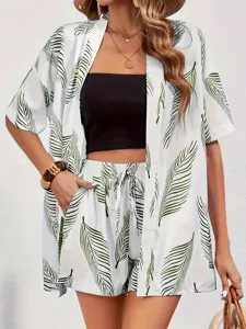 Chickes Urlaubs-Druck-Zweiteiler mit Kurzarm-Cardigan und hochgeschnittener Shorts für Damen.