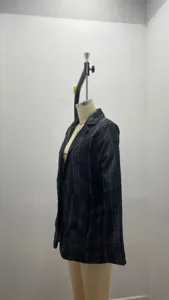 Women's plaid casual blazer jacket, fashion lapel slim open cardigan for spring and autumn wear.
