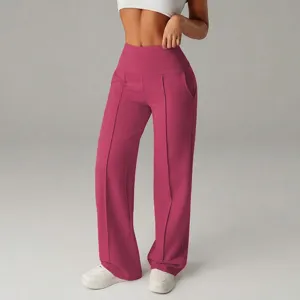 Pantaloni casual a vita alta con gamba larga, pieghe centrali, drappeggio ed elasticità.