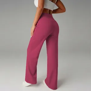 Vista dettagliata di pantaloni casual da donna vita alta incrociata gamba larga e drappeggio.
