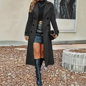 Dunkelgrauer Wollmantel fuer Damen mit Zweireiher, stilvolle lange Winterjacke fuer elegante Looks.