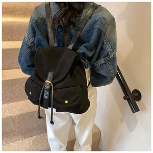 Sac à dos noir vintage classique pour femme, grande capacité décontracté pour voyage école.