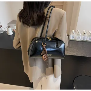 Women stylish black glossy shoulder bag retro casual pillow handbag autumn winter commute purse