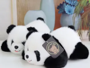 Realistischer Panda Plueschtier Stofftier weiche Puppe niedliches Pandabaer Geschenk