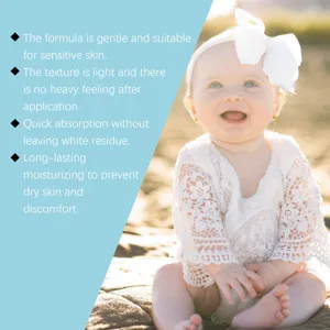 Crema hidratante y protectora suave para bebe cuidado exterior detalle, piel sensible.
