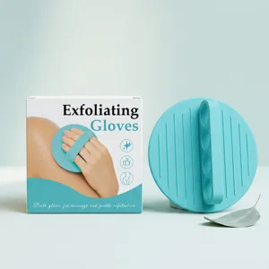 Vue de détail de la brosse de bain exfoliante en silicone avec poignée ergonomique et douce.