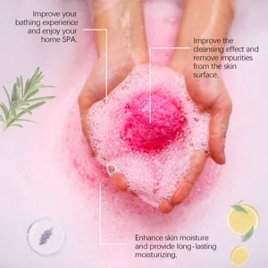 Bomba de baño de color para ducha de espuma relajante y cuidado hidratante de la piel.
