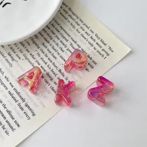 Perline con lettere dell alfabeto in acrilico colorato per accessori fai da te detail