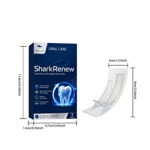 Vista detallada de las tiras orales de cuidado dental SharkRenew con caja y dimensiones.