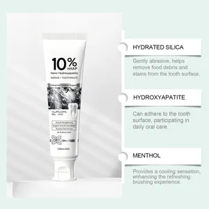 Vue détaillée du tube de dentifrice montrant les ingrédients clés et les avantages.