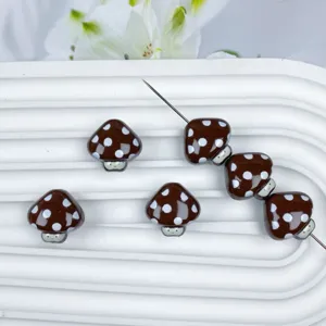 17mm perline fungo a pois bianchi marrone simpatico fai da te creazione gioielli accessori