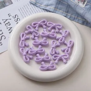 Perles nœud étoile peintes acrylique accessoires bijoux téléphone faits main détail