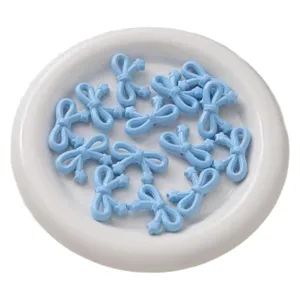 Perles en acrylique bleu clair nœud et étoile pour bijoux faits main et breloques de téléphone