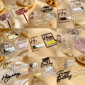 Acryl Happy Birthday Tortenaufsatz Set, verschiedene geometrische Formen und Farben.