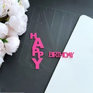 Décoration de gâteau en acrylique rose lettres Happy Birthday pour table de fête design.