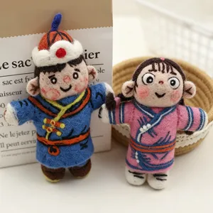 Handgemachte Filzpuppe Schlüsselanhänger mongolischer Stil Taschenanhänger süßes Geschenk Detail