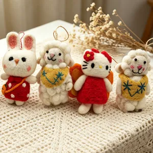 Handmade cute wool felt animal doll keychain cartoon bag pendant backpack charms