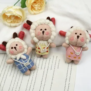Handmade wool felt pendant cute cartoon animal plush keychain bag hanging decoration