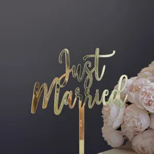 Adorno de pastel Just Married de acrilico dorado decoracion fiesta de boda postre