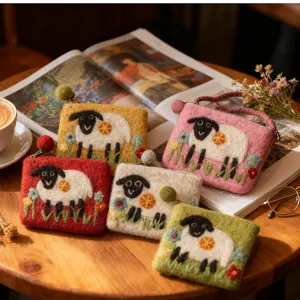 Handmade wool felt coin purse cute cartoon sheep design mini wallet card holder storage bag
