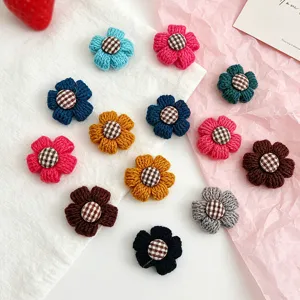 Handmade Knitted Wool Floral Hair Clip DIY Accessories Clothing Brooch Decorative Ornament For Women Girls