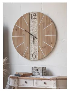 Große rustikale Holz-Wanduhr für Wohnzimmerdekoration, vintage rundes großes Uhrendesign.