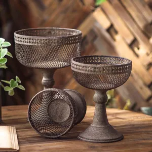 Vaso per fiori in metallo vintage rustico ferro fioriera ciotola decorativa da tavolo