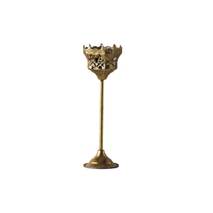 Vintage gold candlestick holder elegant European baroque style metal candle stand home decor