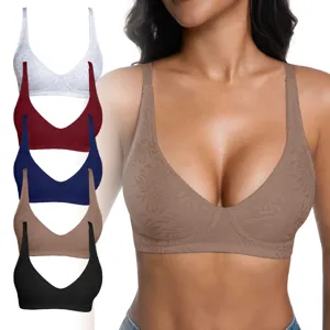 Vue détaillée d'un soutien-gorge push-up sans couture avec texture et diverses couleurs.