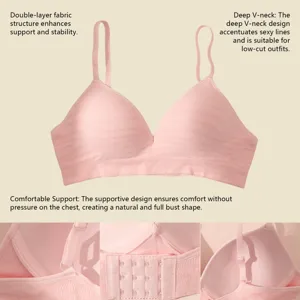 Détail de soutien-gorge rose sans couture avec double couche de tissu et fermeture.