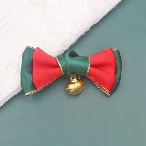 Kerststrik met rinkelende bel, rood-groen satijnen design met gouden rand, 5cm feestdecoratie.