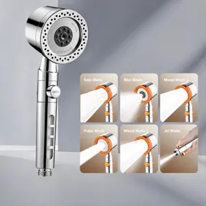 Soffione doccia a mano pressurizzato con sei modalità di getto regolabili e filtro integrato.