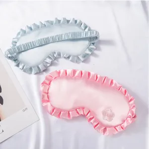Satin Schlafmaske mit Rüschen, atmungsaktive bequeme Verdunklungsmaske für Reisen.