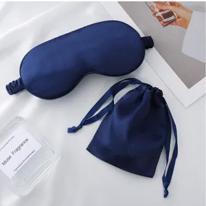 Dunkelblaue Seiden Schlafmaske Set mit Aufbewahrungsbeutel, weiche Maske für Reisen.