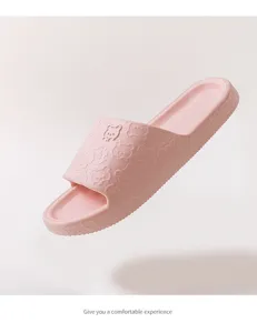 Bequeme EVA Hausschuhe für den Sommer, leichtes und langlebiges Design für drinnen.