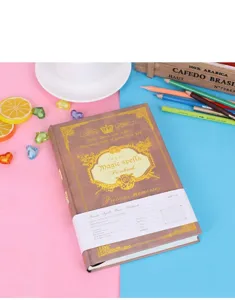 Taccuino vintage magico europeo spesso A5 diario per la scrittura e le note quotidiane