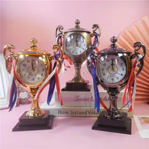 Creative trophy desk clock retro style quartz table clock for home decoration ornament