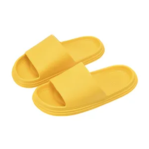 Bequeme gelbe Badeschuhe für Damen und Herren, rutschfeste dicke Sohle für Sommer und Haus.