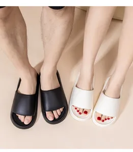 Comfortable thick sole EVA couple home slippers, lightweight waterproof non-slip bathroom sandals.