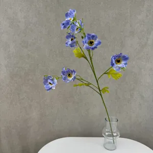 Kunstblume blaue Blüte Detailzweig, Heimtextilien Blumenarrangement Fotografie Requisite.
